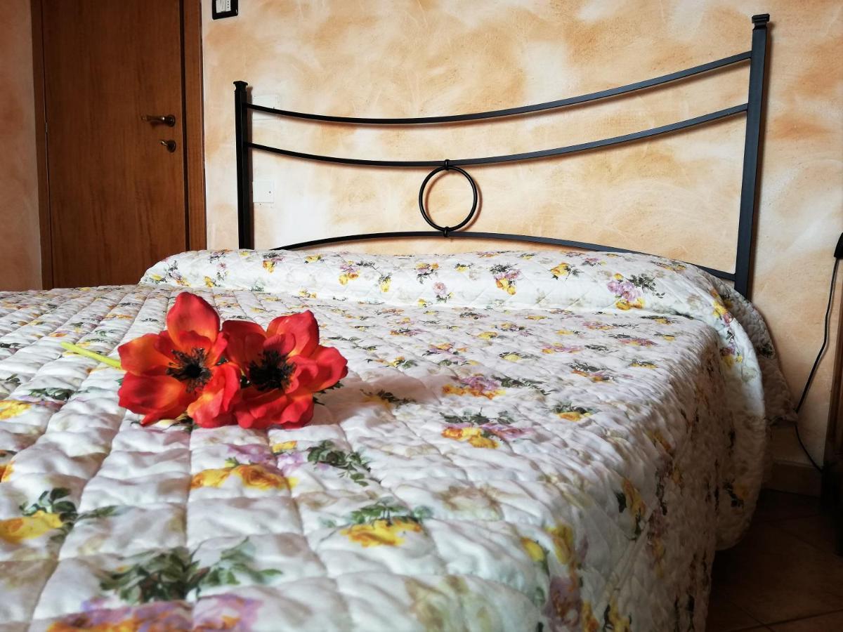 B&B Pivi Ponti sul Mincio Bagian luar foto