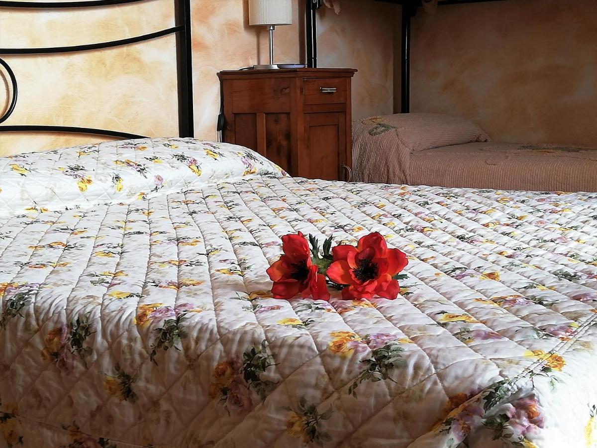 B&B Pivi Ponti sul Mincio Bagian luar foto